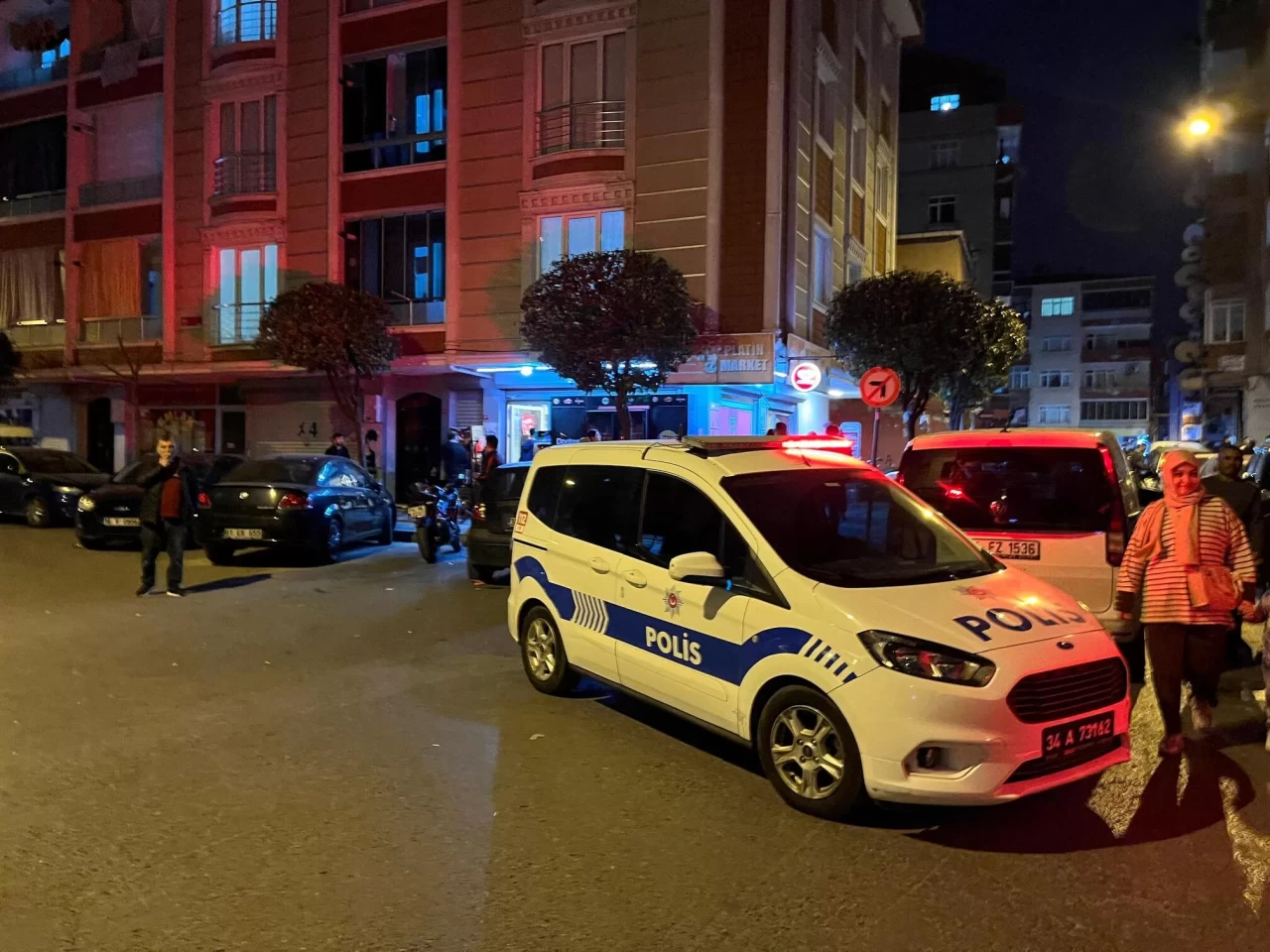 Bağcılar'da silahlı saldırıda 1 kişi öldü, 1 kişi yaralandı