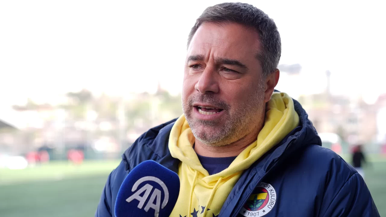 Fenerbahçe Kadın Futbol Takımı Teknik Direktörü Gökhan Bozkaya’dan Beşiktaş galibiyeti yorumu: “Bütün oyuncularımla gurur duyuyorum"