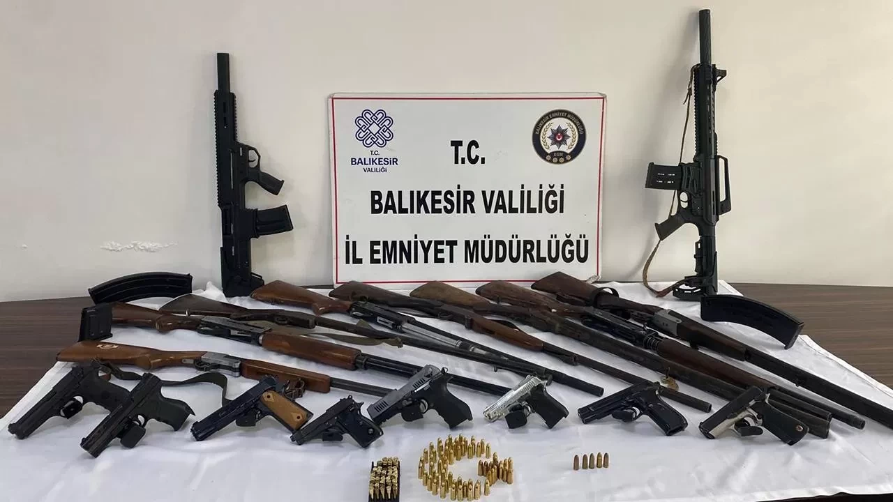 4 ilde yasa dışı silah ticareti operasyonu