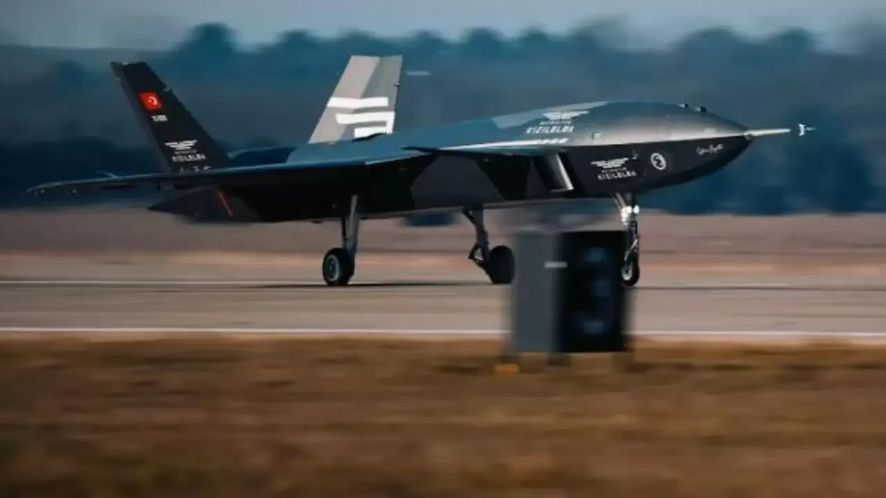 Bayraktar KIZILELMA, Aerodinamik Testi'ni başarıyla geçti! Sırada ne var?