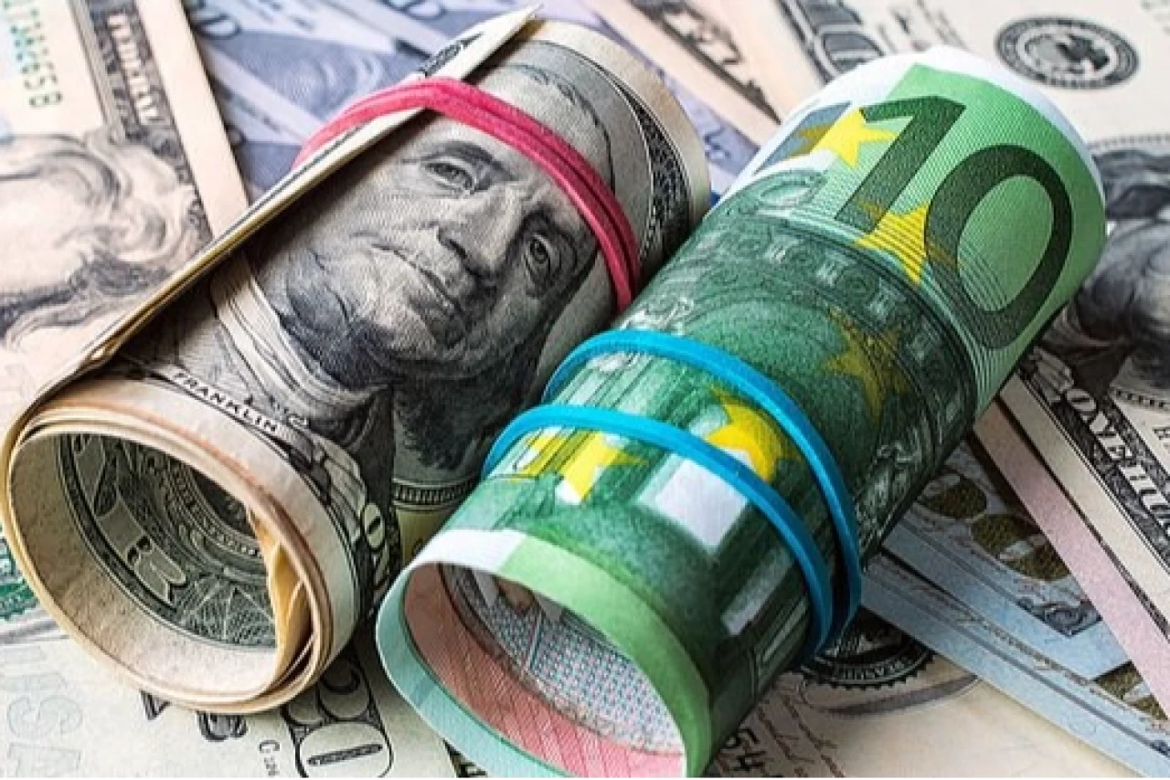 Dolar ve euro güne nasıl başladı?