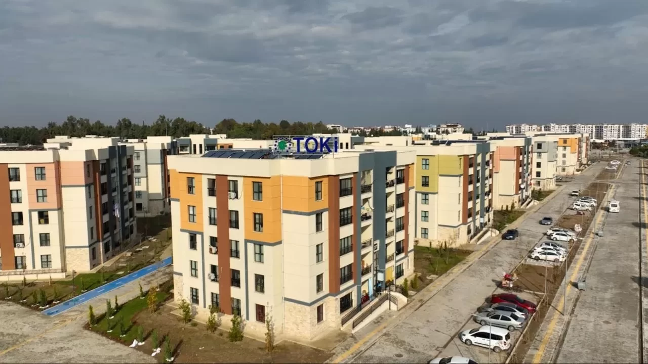 TOKİ Ceyhan’daki tüm afet konutlarını tamamladı