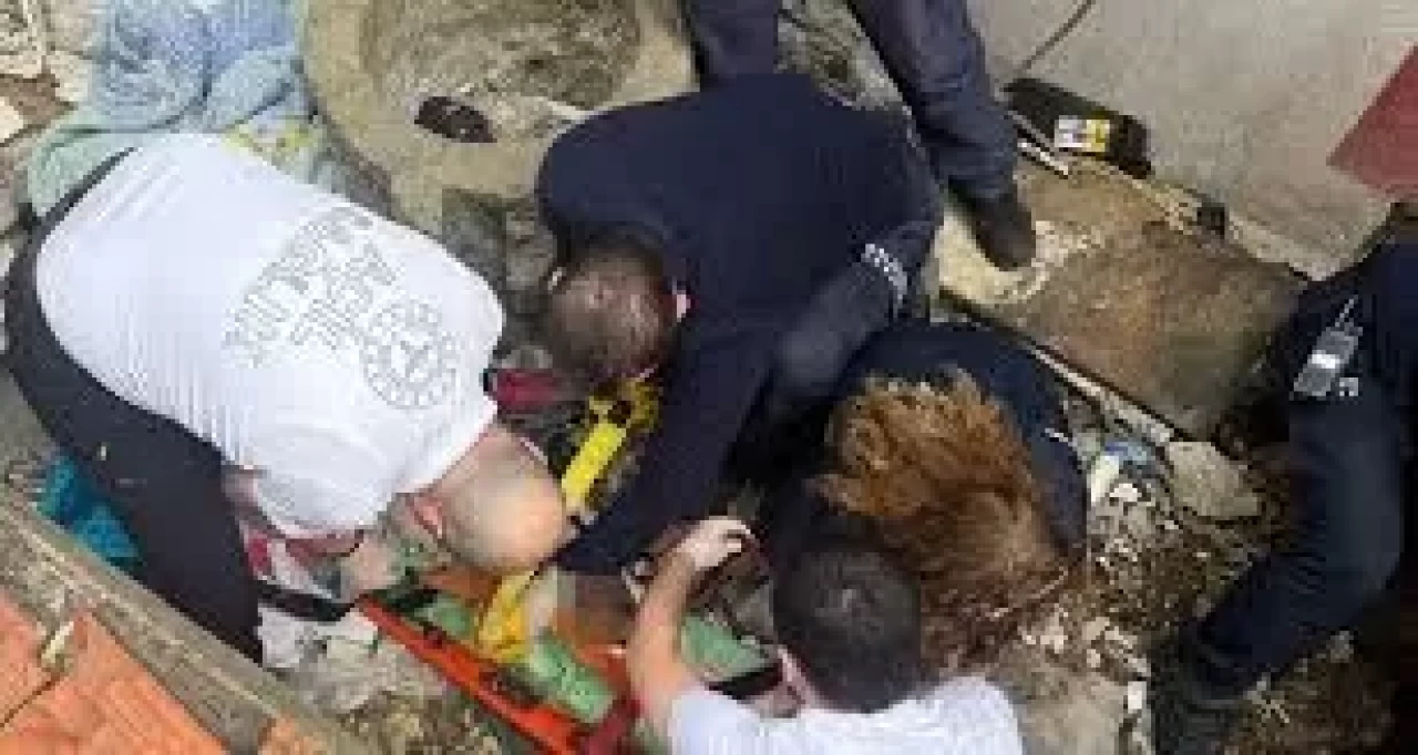 Balıkesir'de su kuyusuna düşen çocuk kurtarıldı