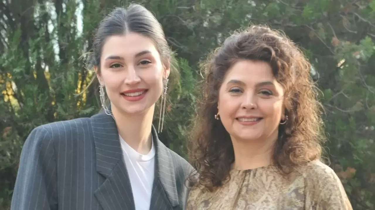 Derin Beşikçioğlu gönlünü oyuncu Kaan Sevi'ye kaptırdı