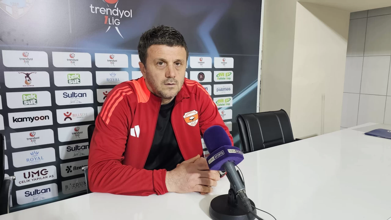 Adanaspor Teknik Direktörü Hakan Keleş, 1. Lig'deki Bandırmaspor mağlubiyetinin ardından açıklamalarda bulundu