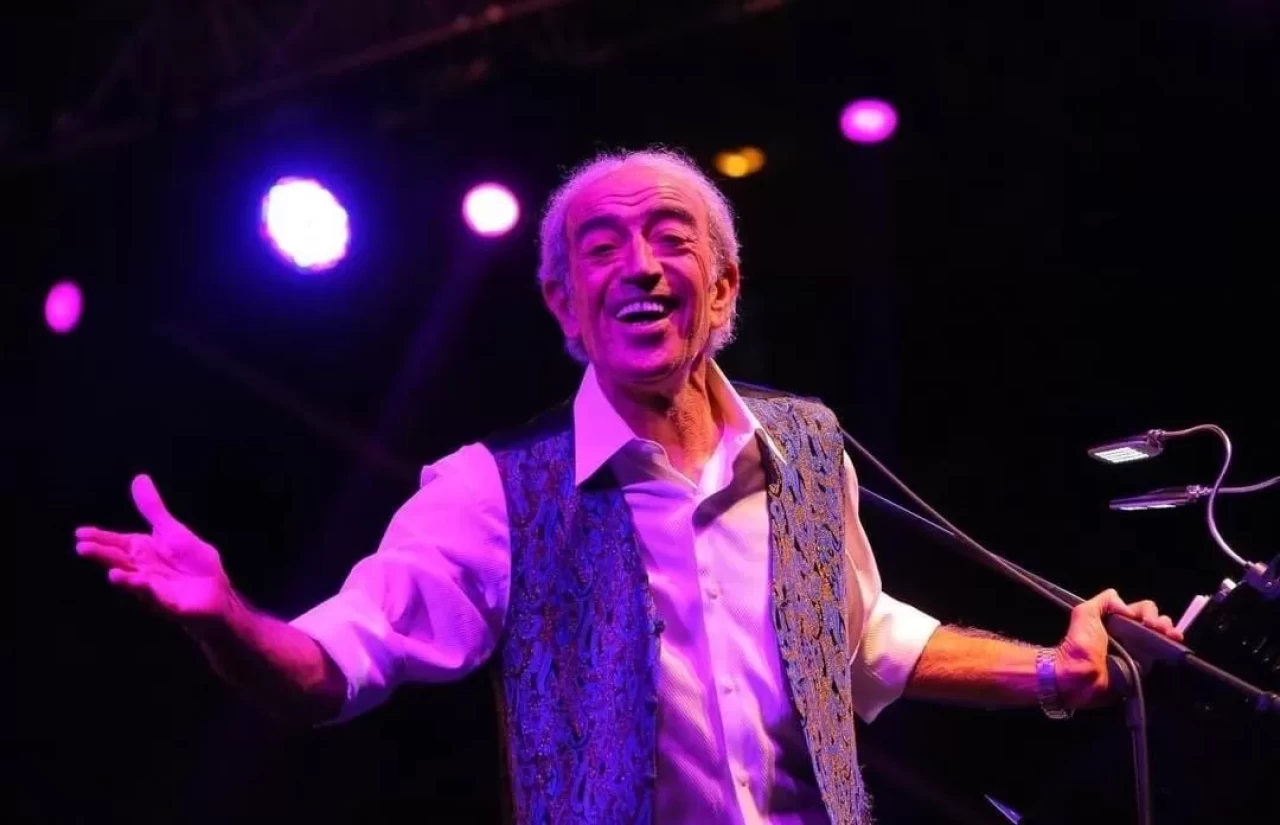 Anadolu rock müziğinin efsanesi Edip Akbayram hayatını kaybetti