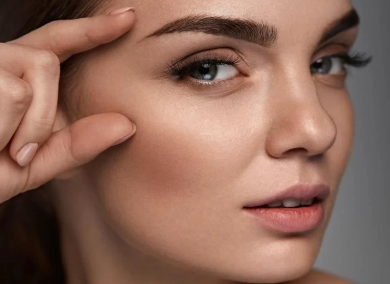 Evde kaş rengi nasıl açılır?