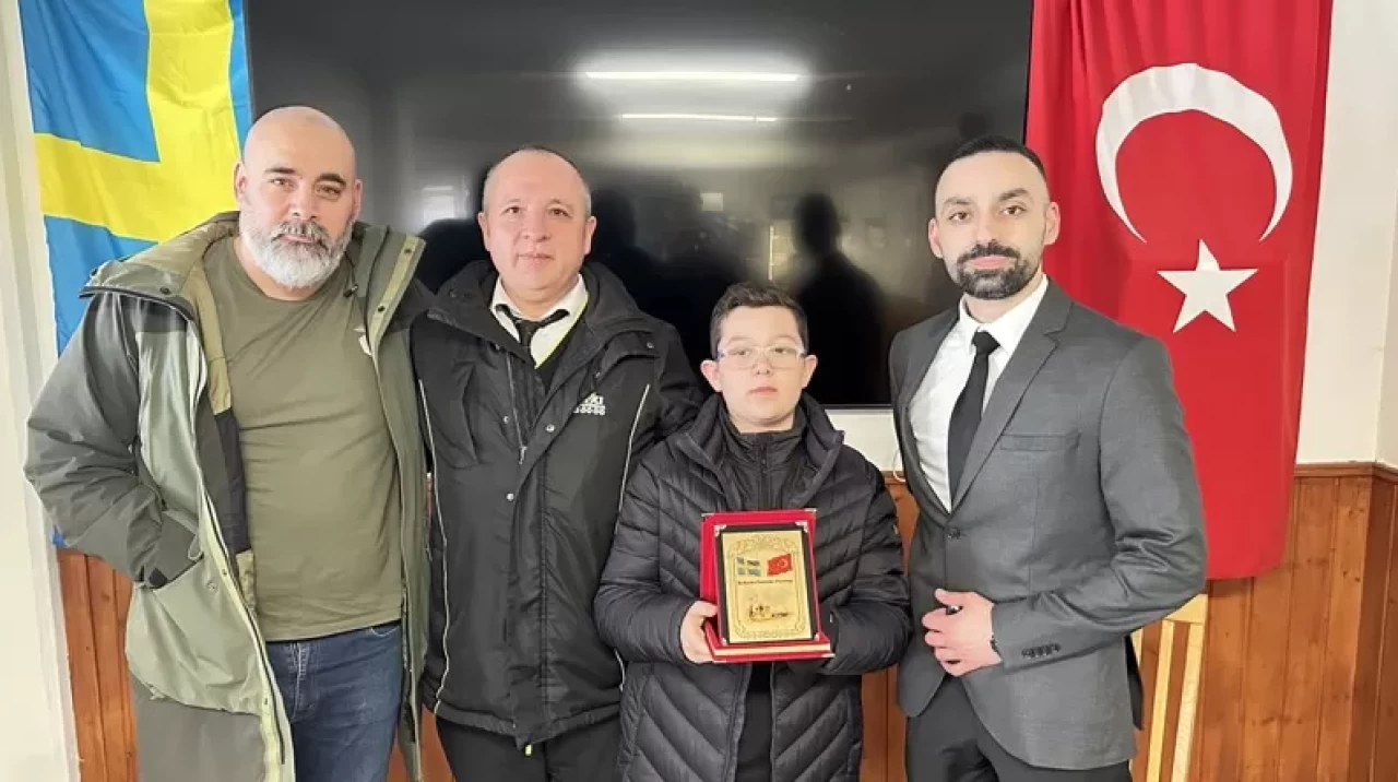 Türk baba ile oğlunu İsveç'te ''kahraman'' ilan ettiler