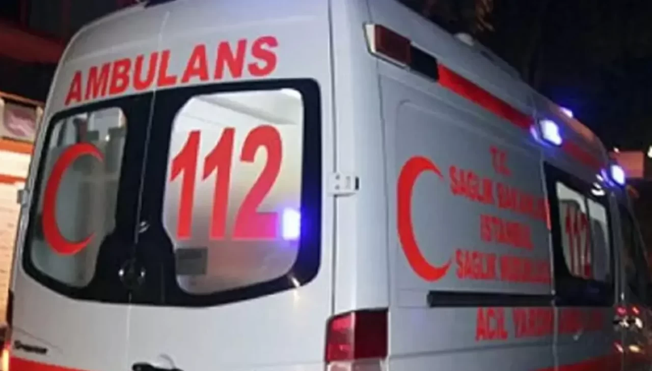 Adana'da kapının önünde yaralı bulunan Alpay Bozkurt, hastaneye sevk edildi