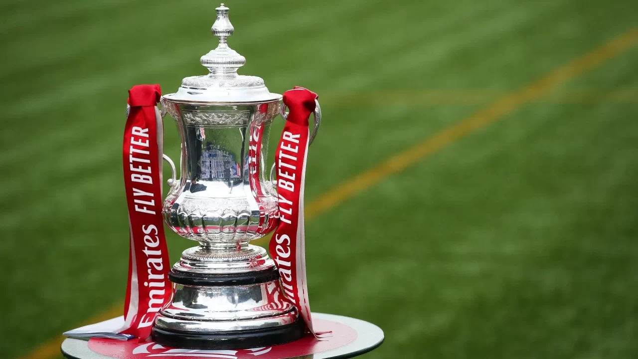 İngiltere FA Cup'ta yarı final eşleşmeleri belli oldu!