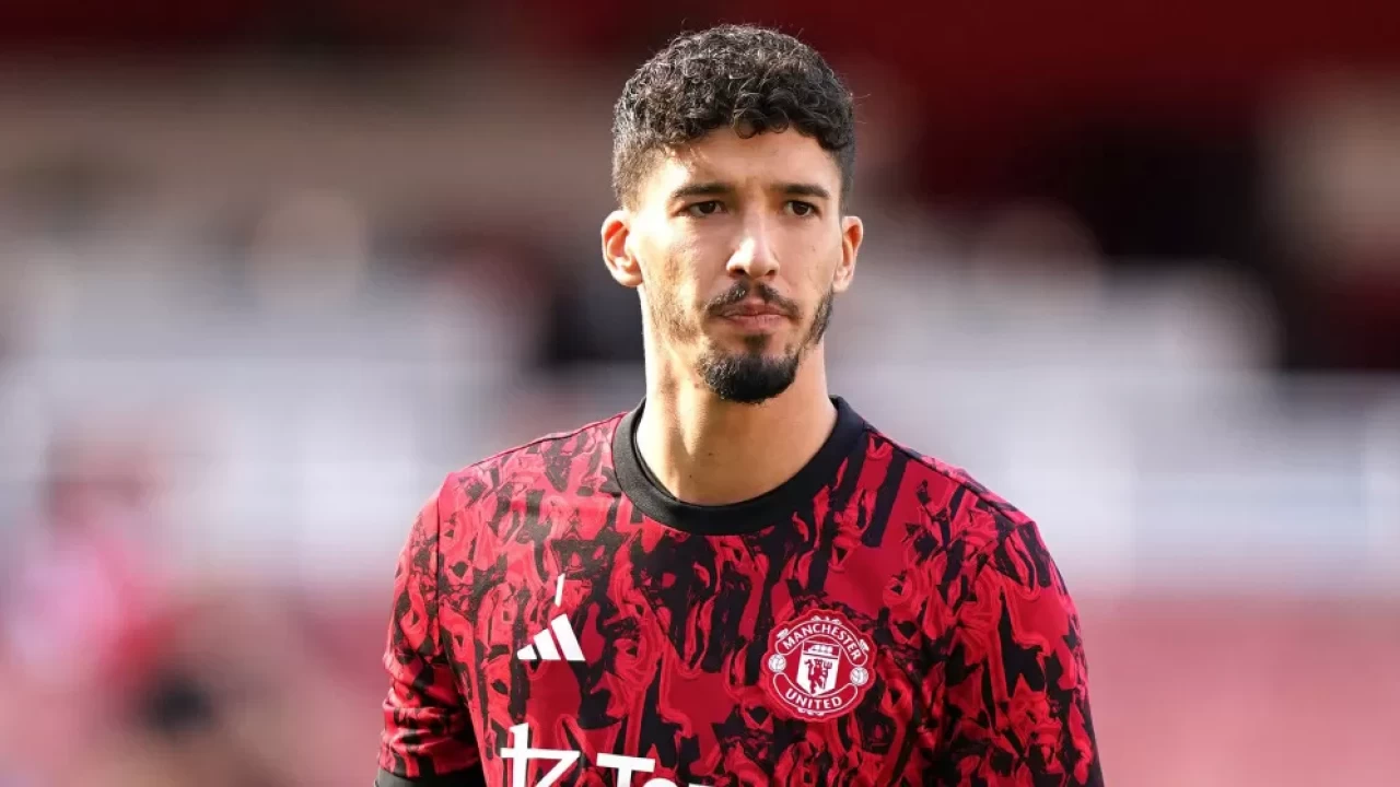 Manchester United, Altay Bayındır'ı gözden çıkarttı!