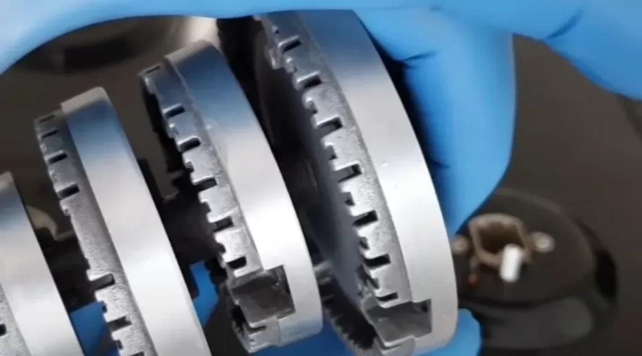 Kararmış ocak gözlerini ayna gibi yapacak temizlik sırrı