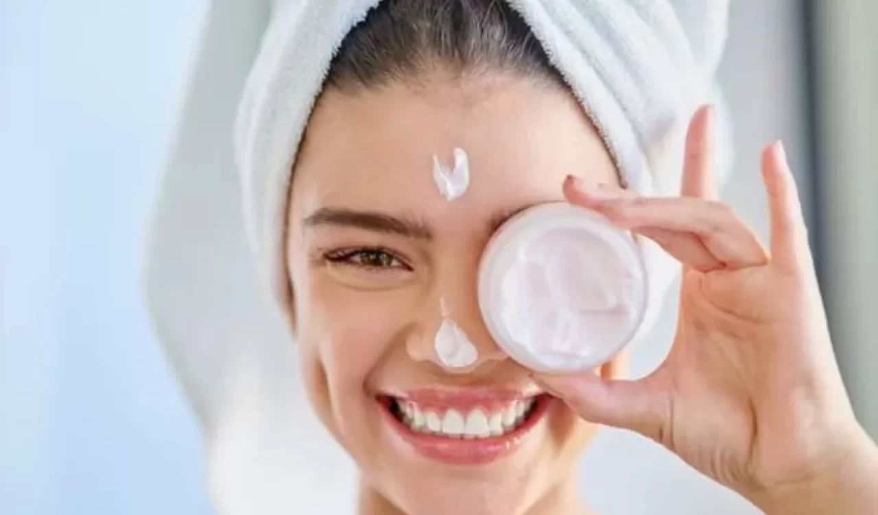 Evde kişisel bakım: Sağlıklı ve parlak bir cilt için ipuçları