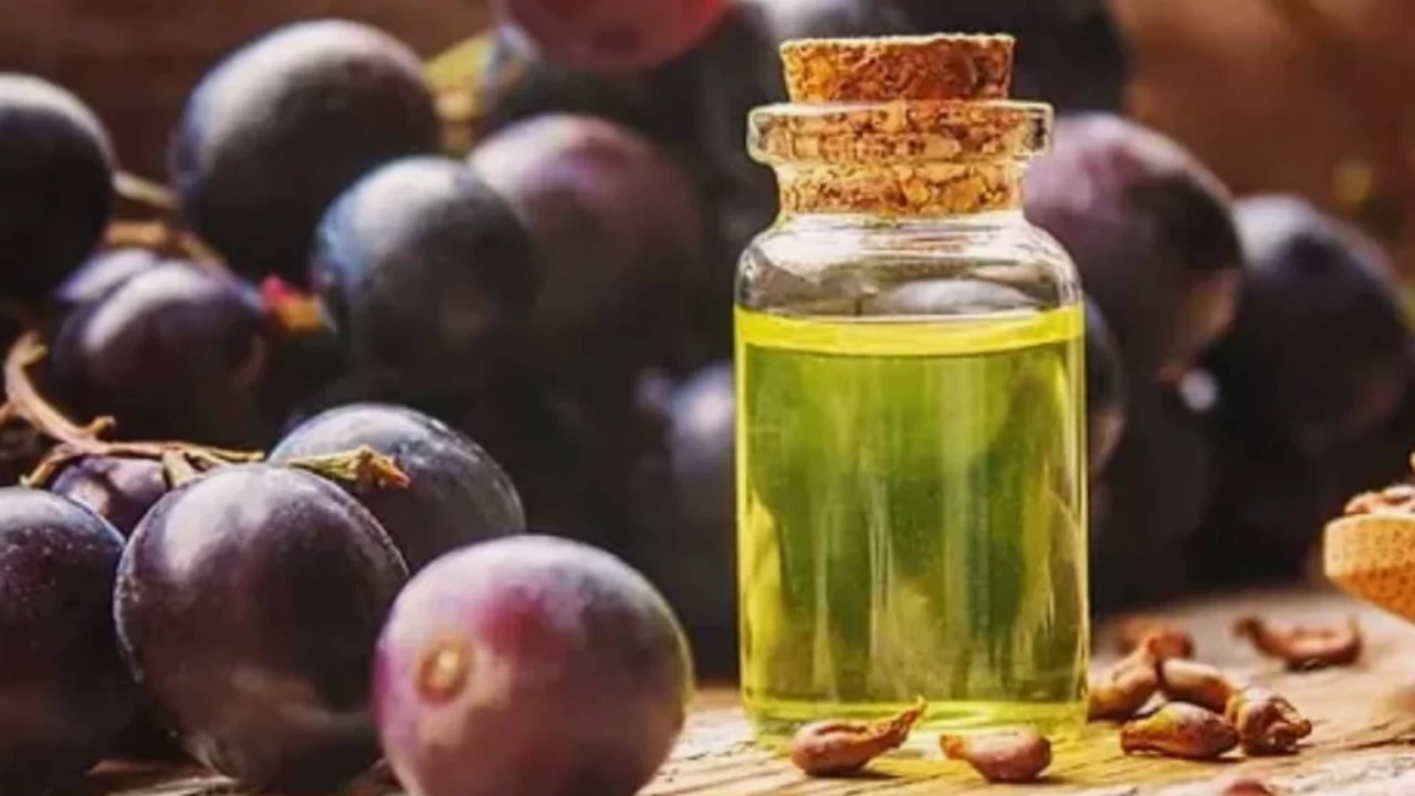 Üzüm çekirdeği yağının cilde inanılmaz faydaları