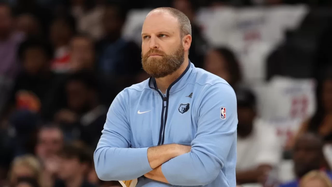 NBA takımlarından Memphis Grizzlies, başantrenörü Taylor Jenkins ile yollarını ayırdı