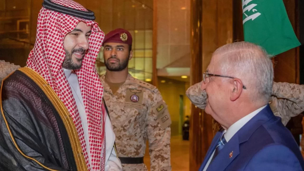 Bakan Güler, Suudi mevkidaşı bin Selman ile görüştü