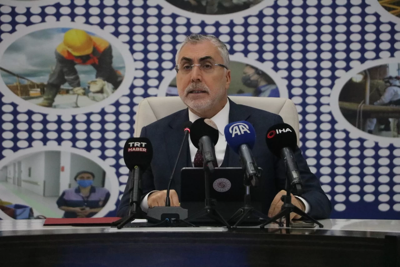 Bakan Işıkhan'dan Hatay'da kritik işsizlik açıklaması: Genç işsizlik oranı tek hanelere düştü