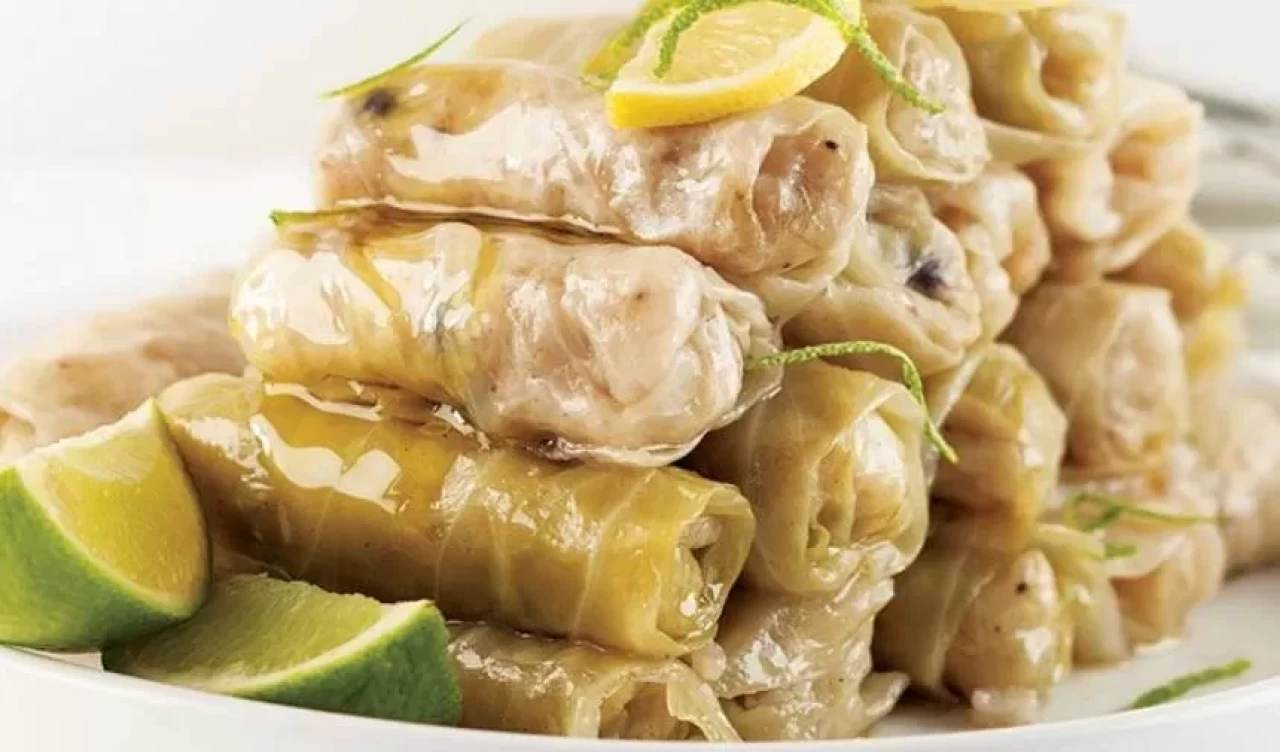 Lahana sarmasının dağılmasını engellemek için bilmeniz gereken 3 ipucu