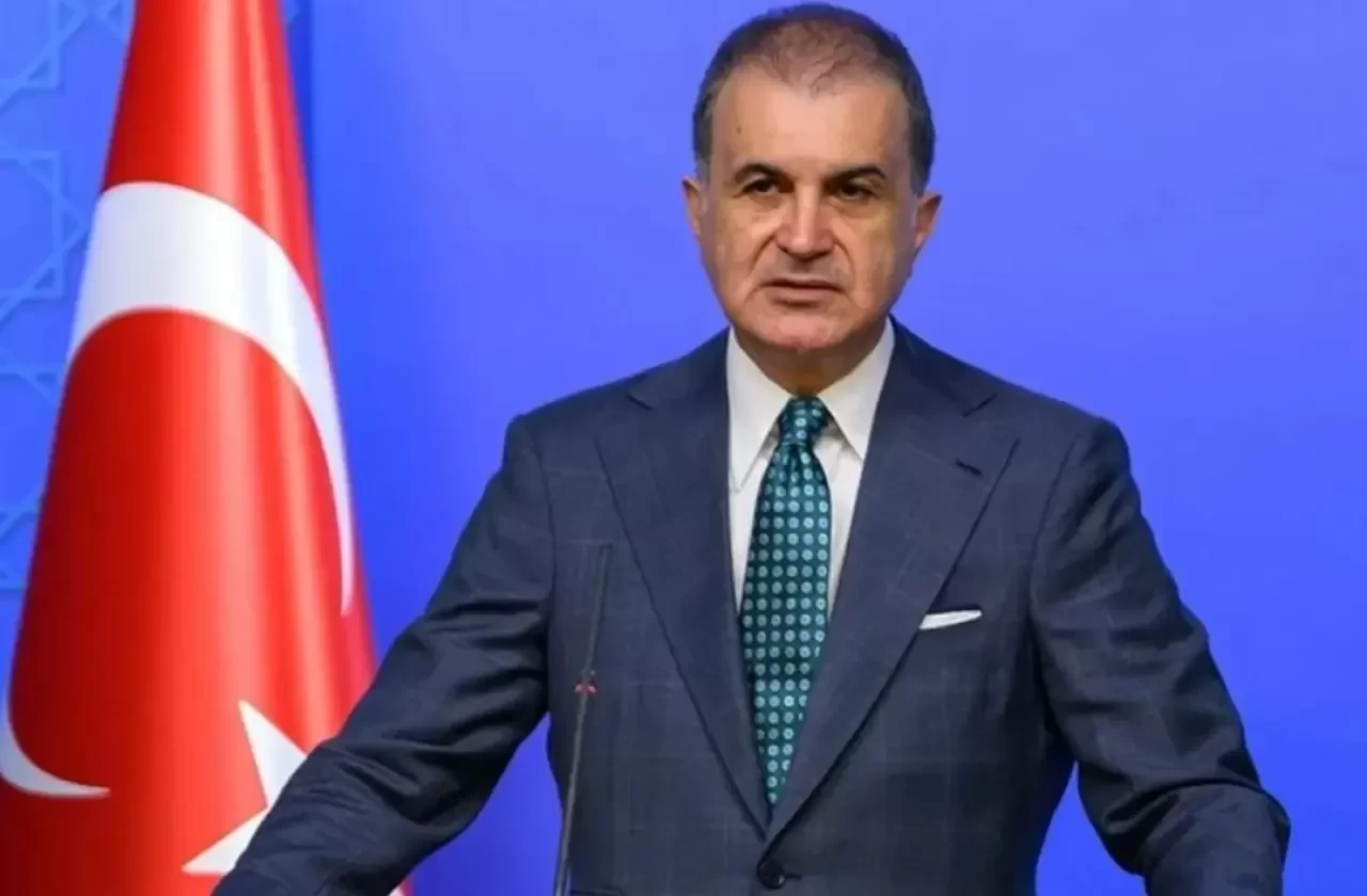 AK Parti Sözcüsü Çelik'ten Özgür Özel'e tepki: Siyasetçinin yapması gereken yargı sürecini izlemektir