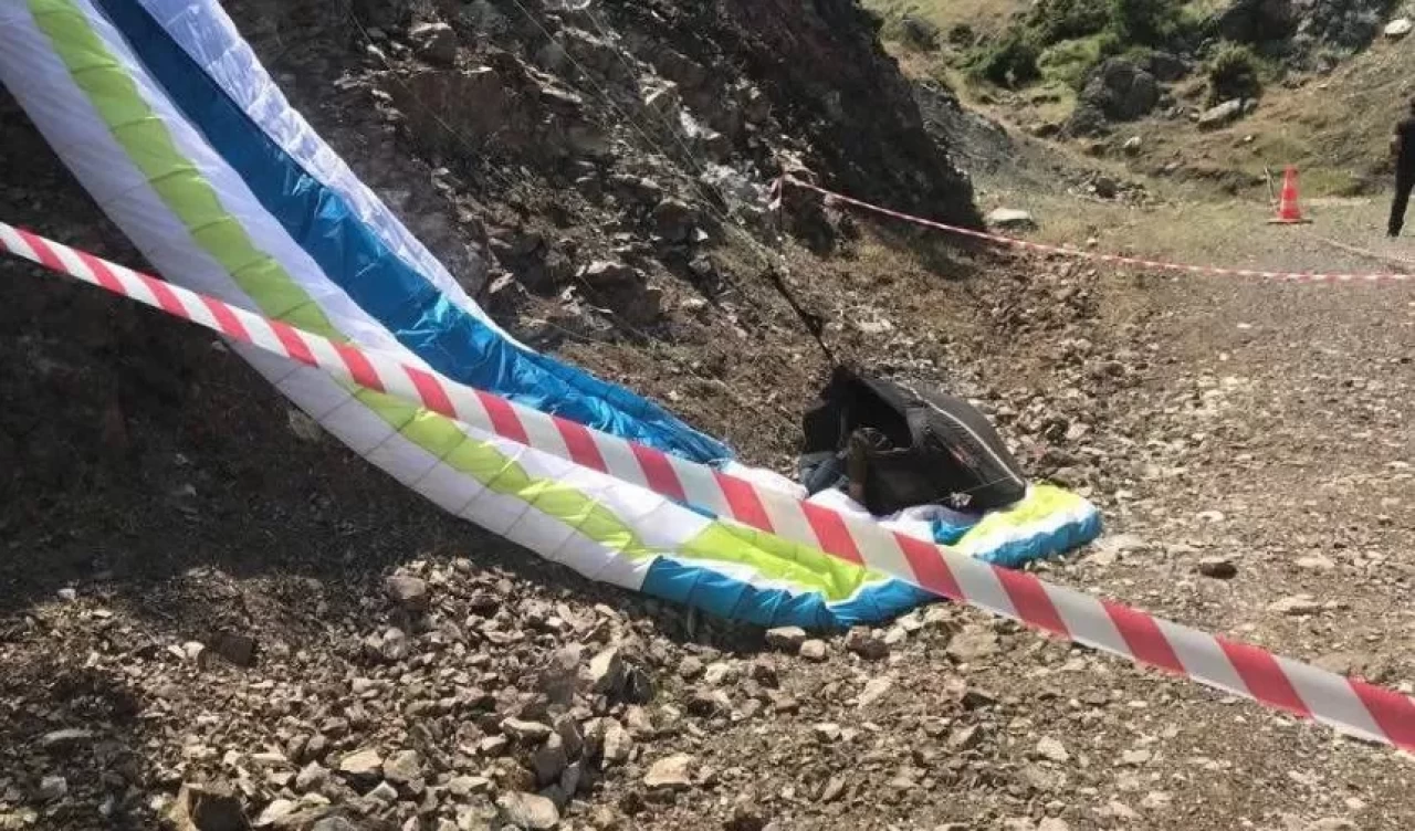 Atlayıştan sonra kaybolmuştu! Yamaç paraşütçüsü ölü bulundu