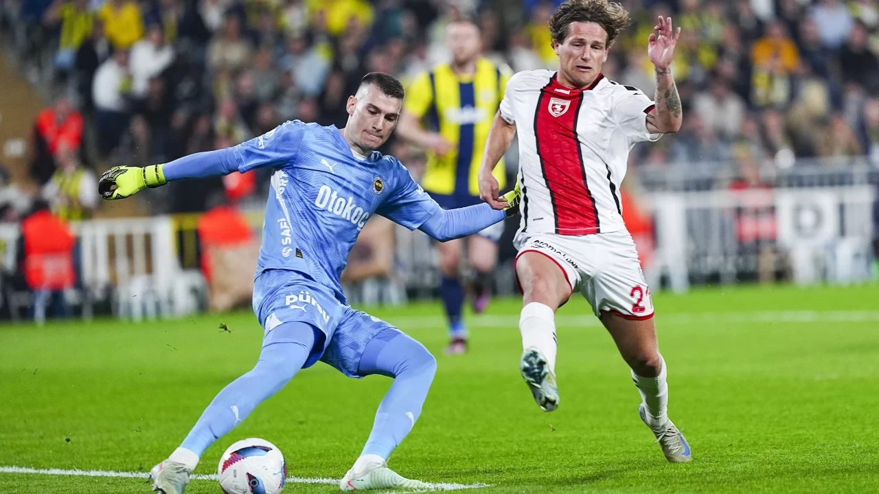 Livakovic 15 maç sonra ilk 11’de | Fenerbahçe-Samsunspor maçından öne çıkanlar