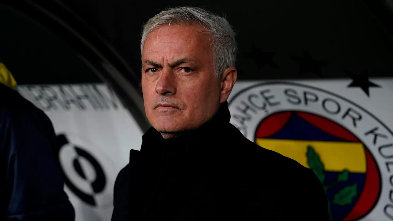 Jose Mourinho'dan derbi öncesi özel konuşma: "Psikolojik üstünlük kuracağız"