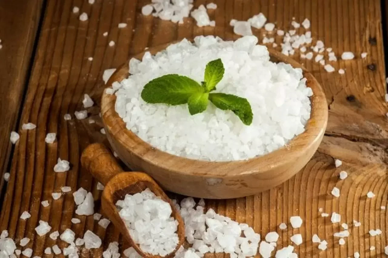 Ramazanda vücudun mineral dengesi için doğal tuz kullanılması önerisi