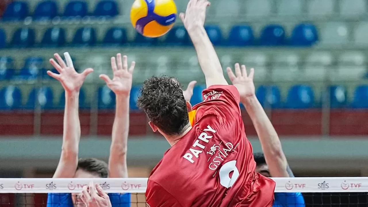 Galatasaray Erkek Voleybol Takımı, Voleybol Efeler Ligi’nde Altekma'yı set vermeden geçti