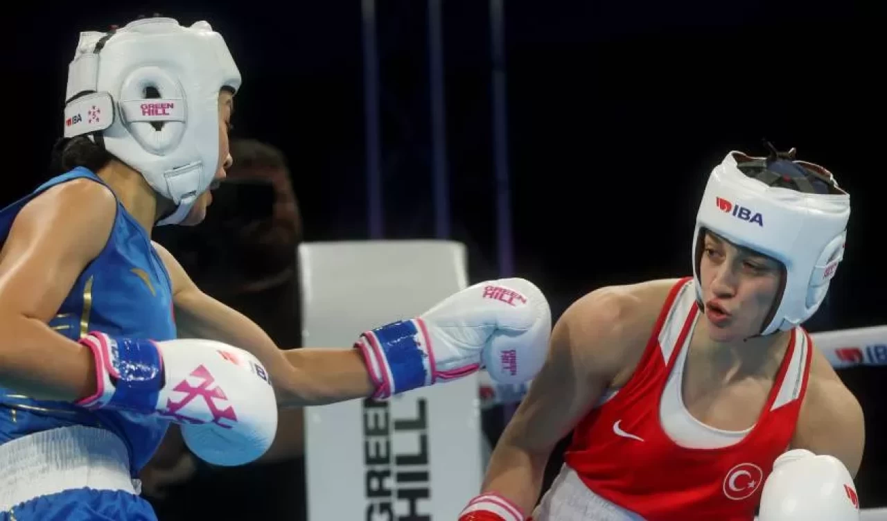 Buse Naz Çakıroğlu ve Sema Çalışkan çeyrek finalde