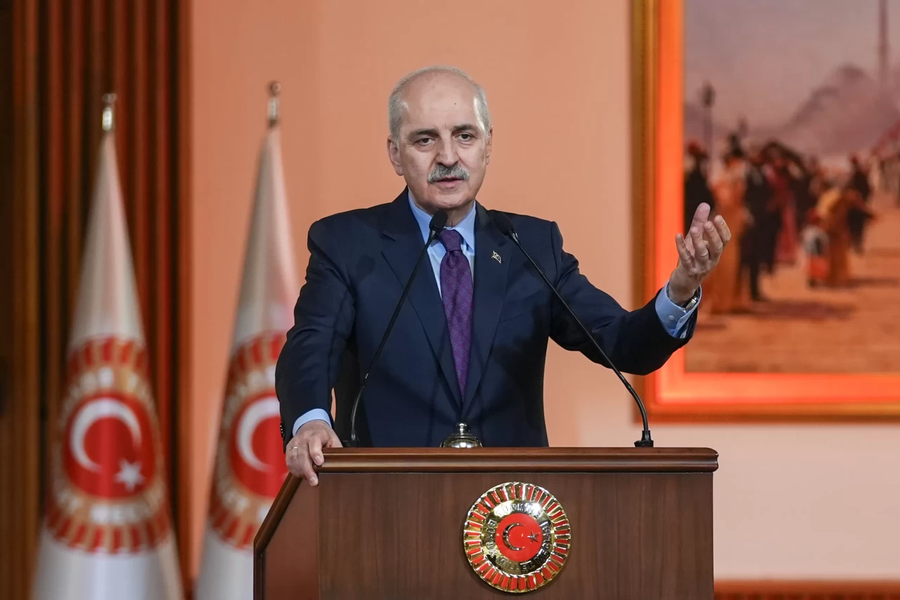 Numan Kurtulmuş’tan mezhep tartışmalarına karşı sert uyarı