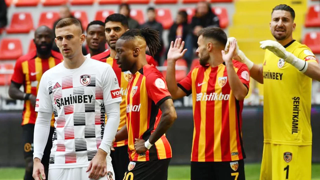 Süper Lig'de alt sıralar için önemli randevu: Gaziantep FK, evinde Kayserispor'u ağırlıyor