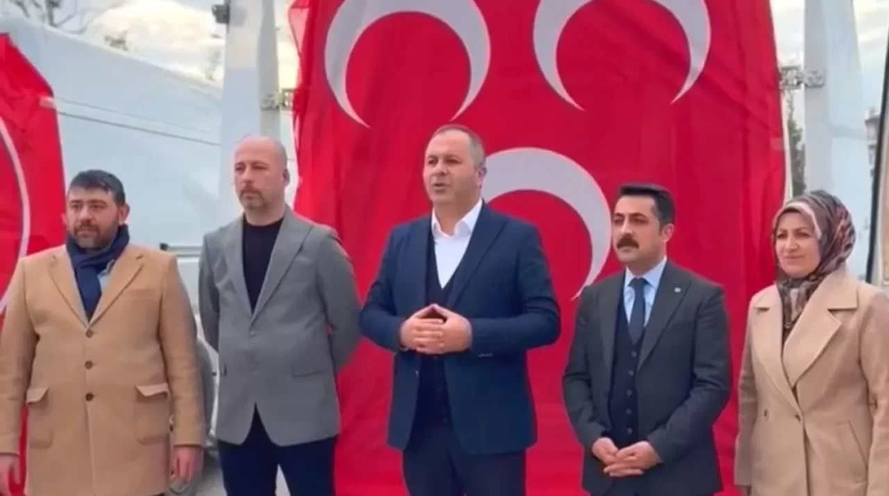 MHP Çorum İl Başkanlığından "Askıda 9 Gülek Buğday" kampanyasına destek