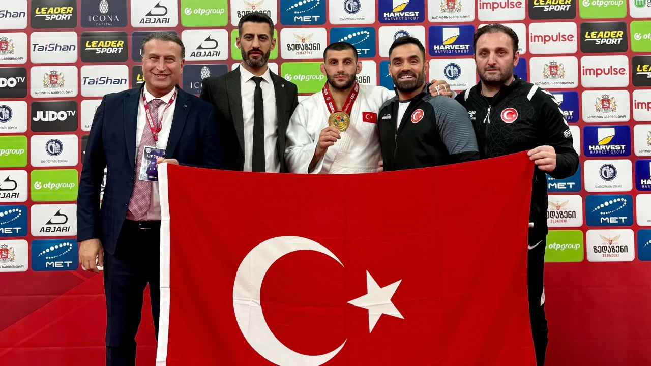Milli judocu Vedat Albayrak, Tiflis Grand Slam'da altın madalya kazandı