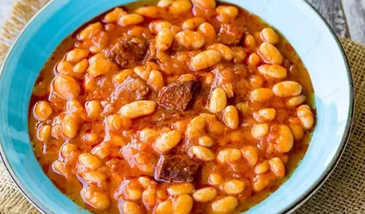 Kuru fasulye yanına ne gider? Kuru fasulye yanına çok yakışacak 10 tarif