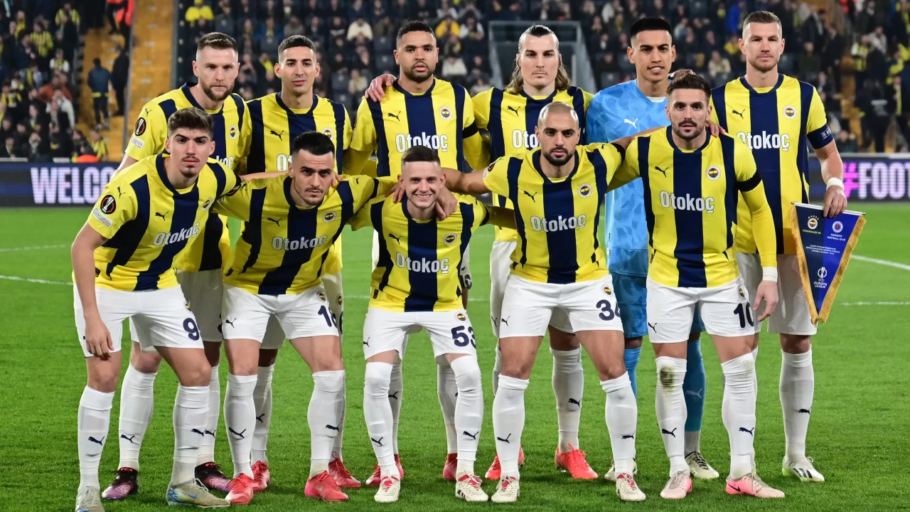 UEFA Avrupa Ligi'ndeki Rangers-Fenerbahçe maçı ilk 11'leri belli oldu!