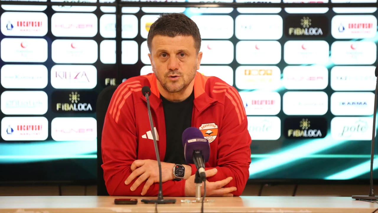 Adanaspor Teknik Direktörü Hakan Keleş: "Kaybettiğimiz için üzgünüz, önümüzdeki maçlara bakacağız"
