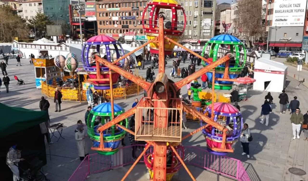 Kırıkkale'de Ramazan Sokağı'na yoğun ilgi