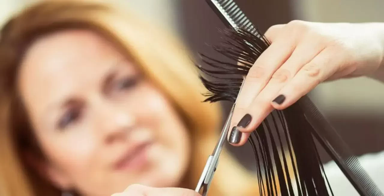 2025 Mart Ayı Saç Kesim Günleri: Ay Takvimi ile Saçlarınızı Güçlendirin