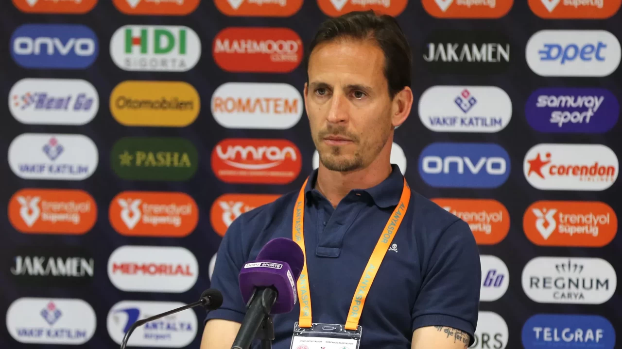 Alanyaspor Teknik Direktörü Joao Pereira: "Bu bizim için hiç iyi olmadı."