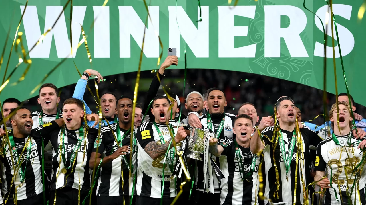Newcastle United, İngiltere Lig Kupası şampiyonu oldu!