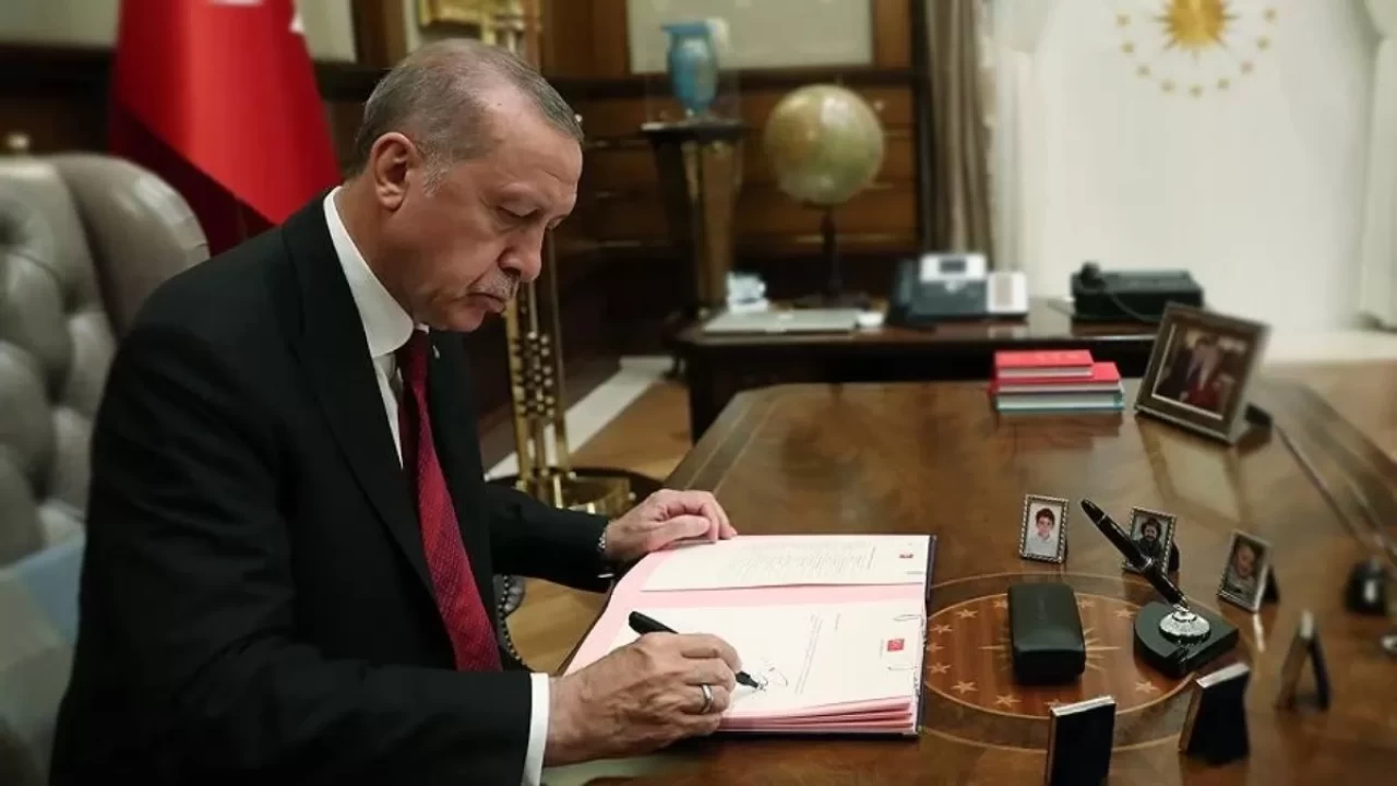 Cumhurbaşkanı Erdoğan'ın af kararıyla 10 hükümlünün cezası kaldırıldı