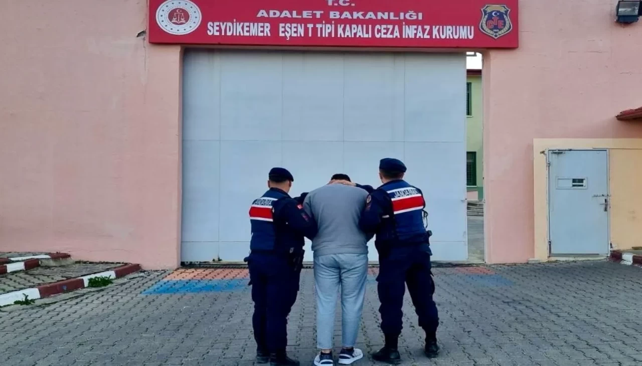 Muğla'da 15 yıl hapis cezası bulunan firari hükümlü yakalandı