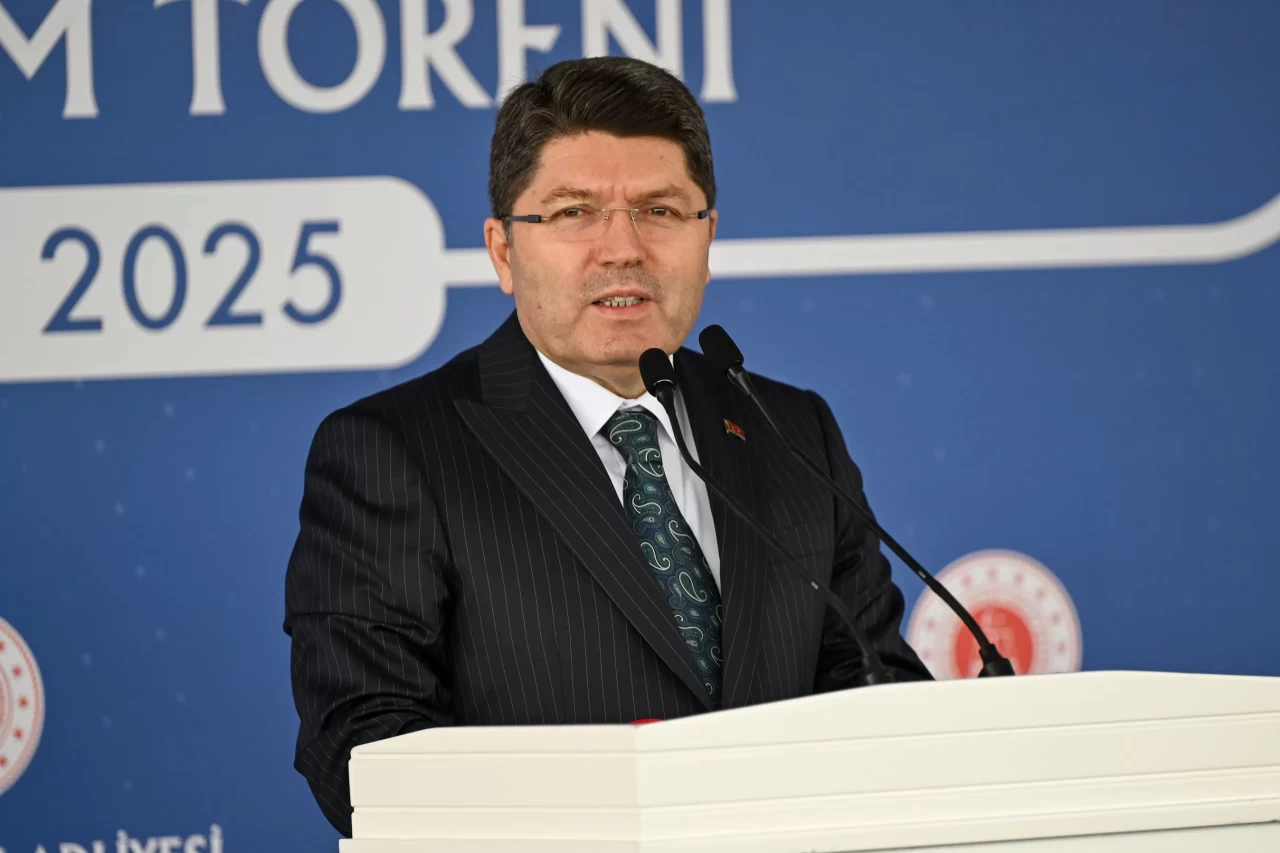 Adalet Bakanı Tunç: Türk yargısı her türlü haksızlığın peşinde!