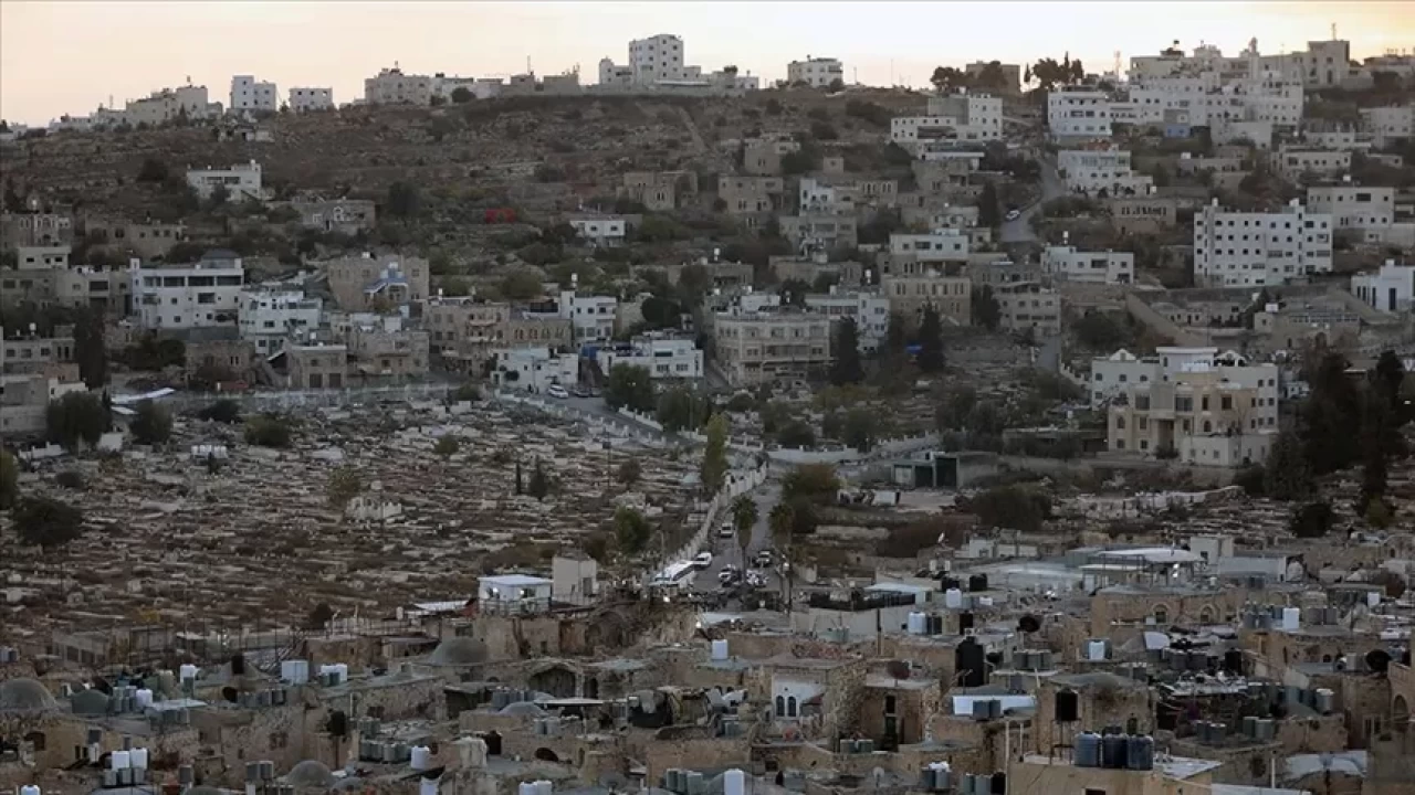 İsrail ordusu, Cenin Mülteci Kampı'nda 600 evi yıktı