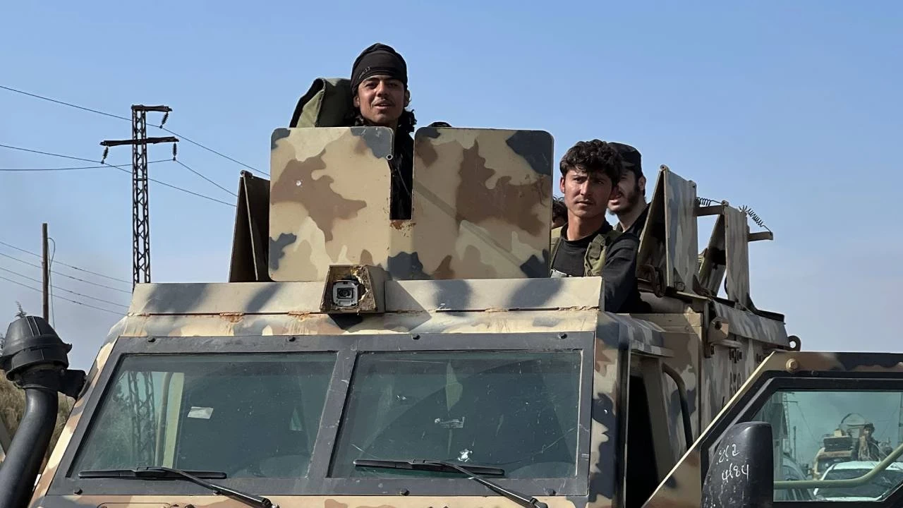 Suriye-Lübnan sınırında aşiretler ve silahlı gruplar arasında çatışma çıktı