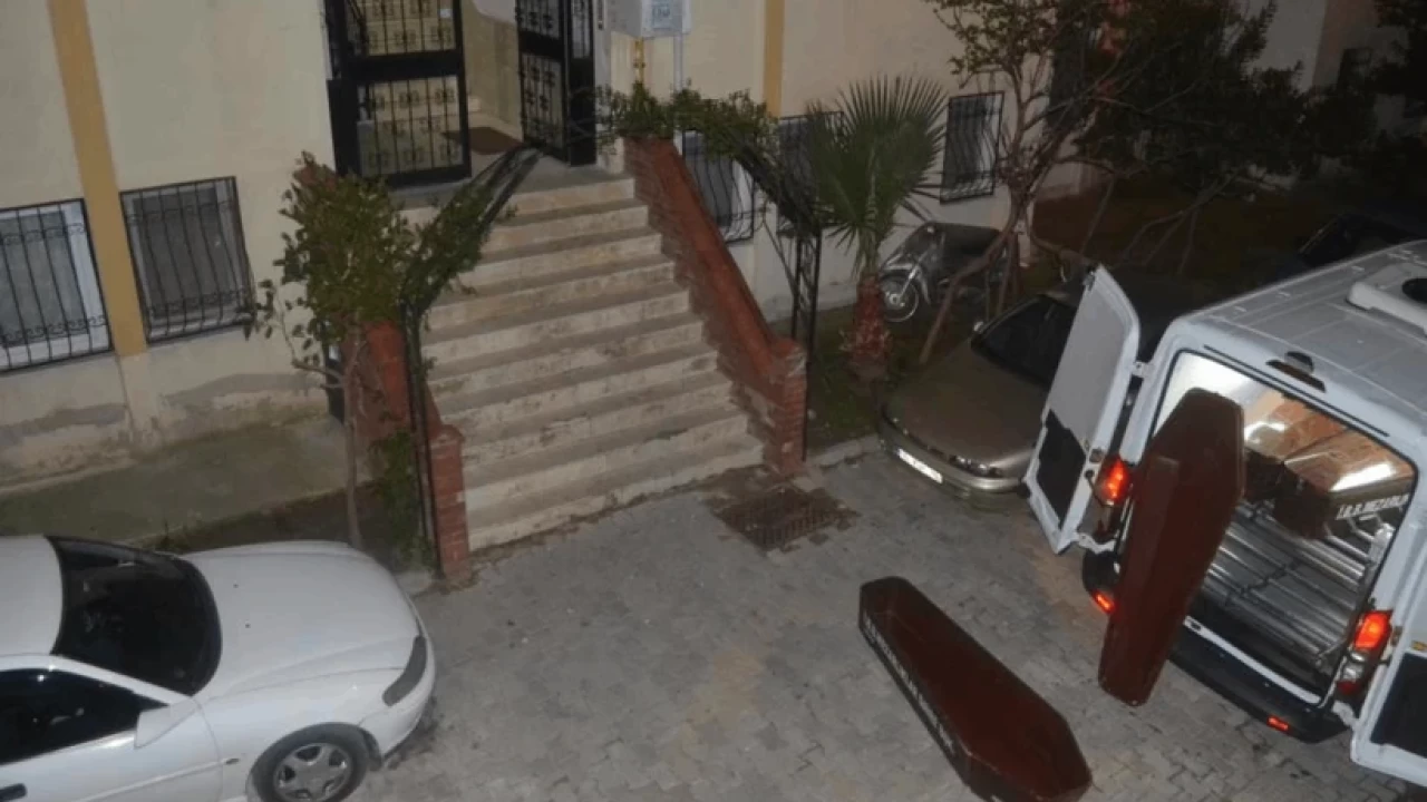 İzmir'de kız arkadaşını öldürüp poşete saran cani yakalanarak cezaevine gönderildi