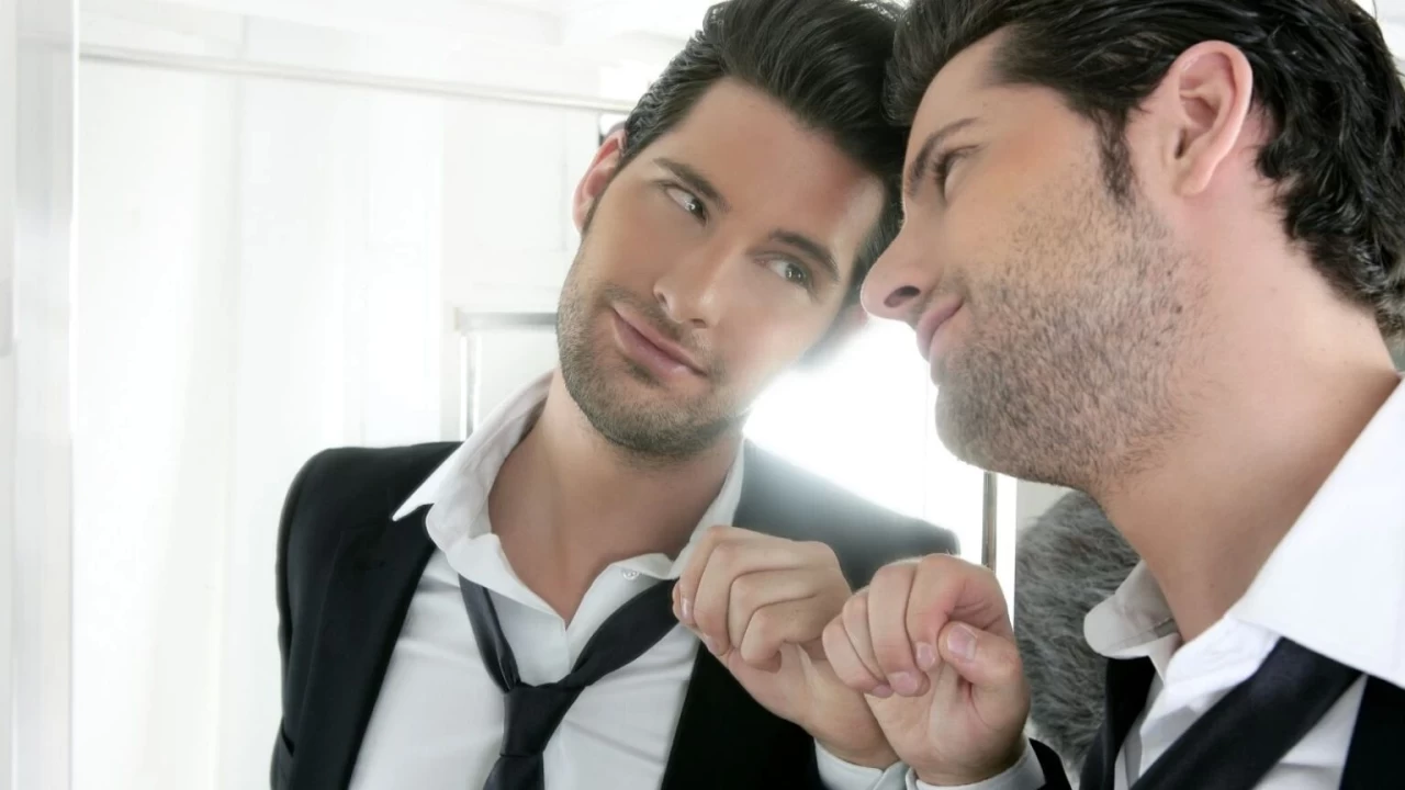 Psikiyatri uzmanları narsizmi açıkladı: 'Tedavi edilmesi gerekir!'