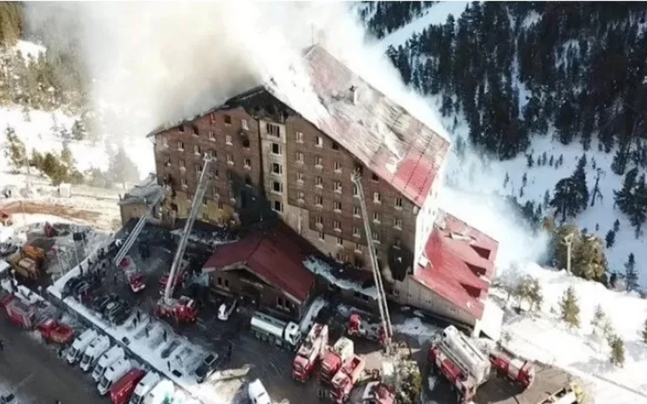 Bolu Kartalkaya otel yangını soruşturmasında gelişme: Otelin sahibinin eşi ve iki kızı tutuklandı