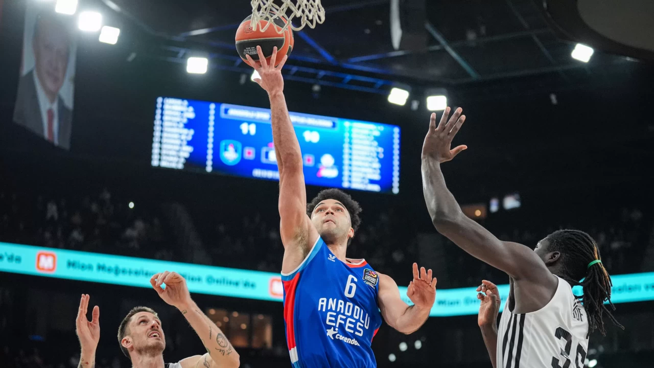 Anadolu Efes, EuroLeague’de Partizan’a konuk oluyor