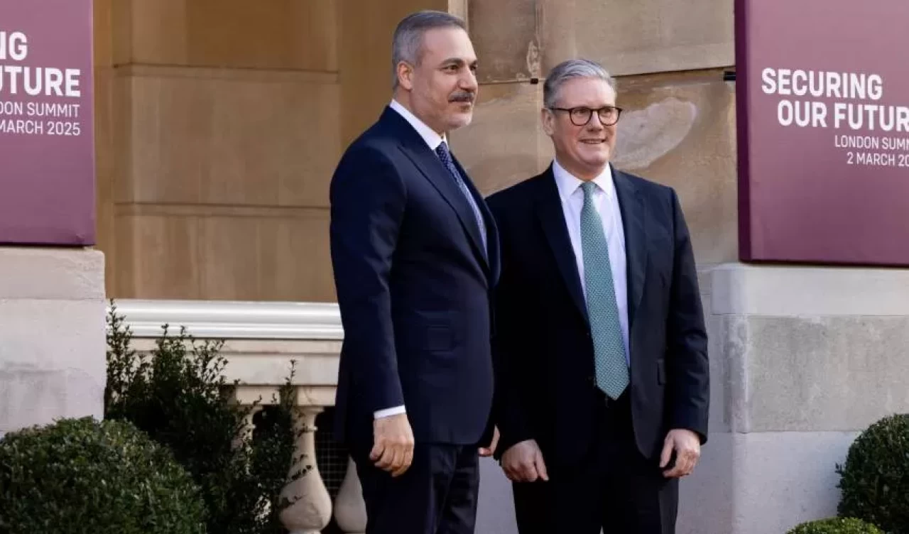 Dışişleri Bakanı Fidan İngiltere’de